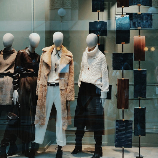 Contatti di tutti i negozi di abbigliamento in Italia