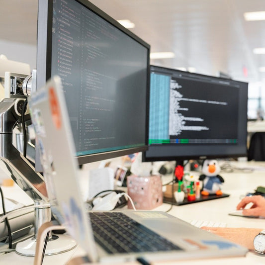 Contatti di tutte le aziende di sviluppo software in Italia